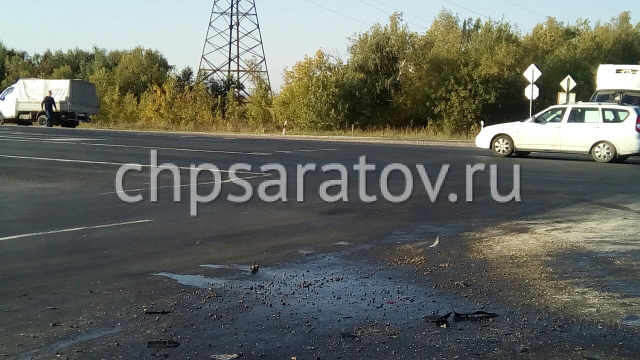 В РЕЗУЛЬТАТЕ СТОЛКНОВЕНИЯ ДВУХ АВТОМОБИЛЕЙ НА ПЕСЧАНО-УМЕТСКОМ ТРАКТЕ ПОГИБ  ОДИН ЧЕЛОВЕК – 18.09.2017 – ЧП Саратов