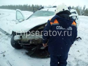 Скончался водитель Renault, пострадавший в тройном ДТП под Вольском