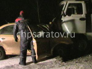 Три человека пострадали в результате столкновения УАЗа и Volkswagen