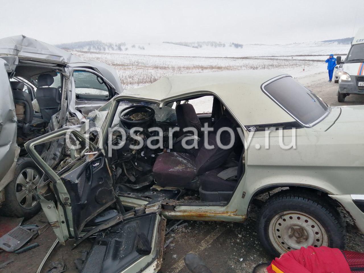 Авария на трассе саратов сегодня. Авария в Саратовской области Полчаниновка.