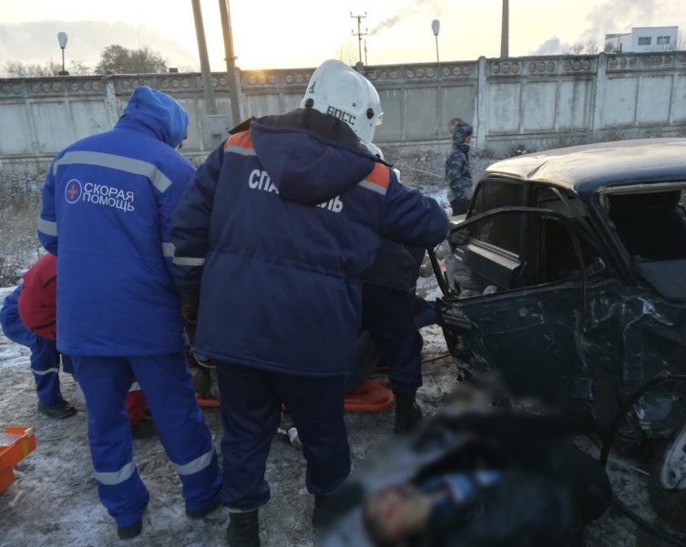 Новости 06.12 23. Авария на транспортной Балаково. Авария в Балаково сегодня на Саратовском шоссе. ДТП В Балаково сегодня на транспортной. ДТП В Балаково за последние сутки 2021.