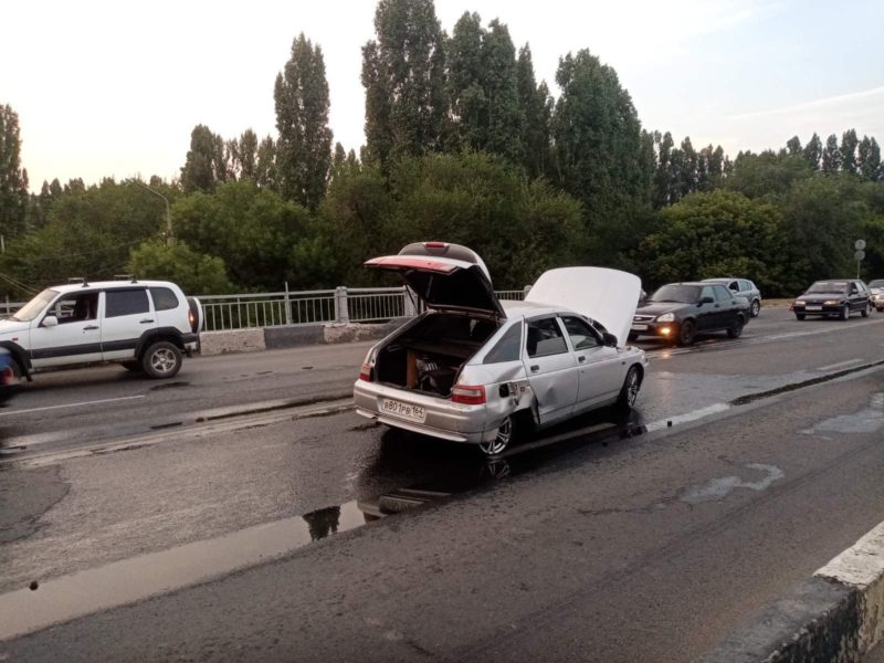 Авария в саратове за последние сутки в заводском районе фото