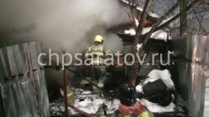 Во Фрунзенском районе горит частный дом
