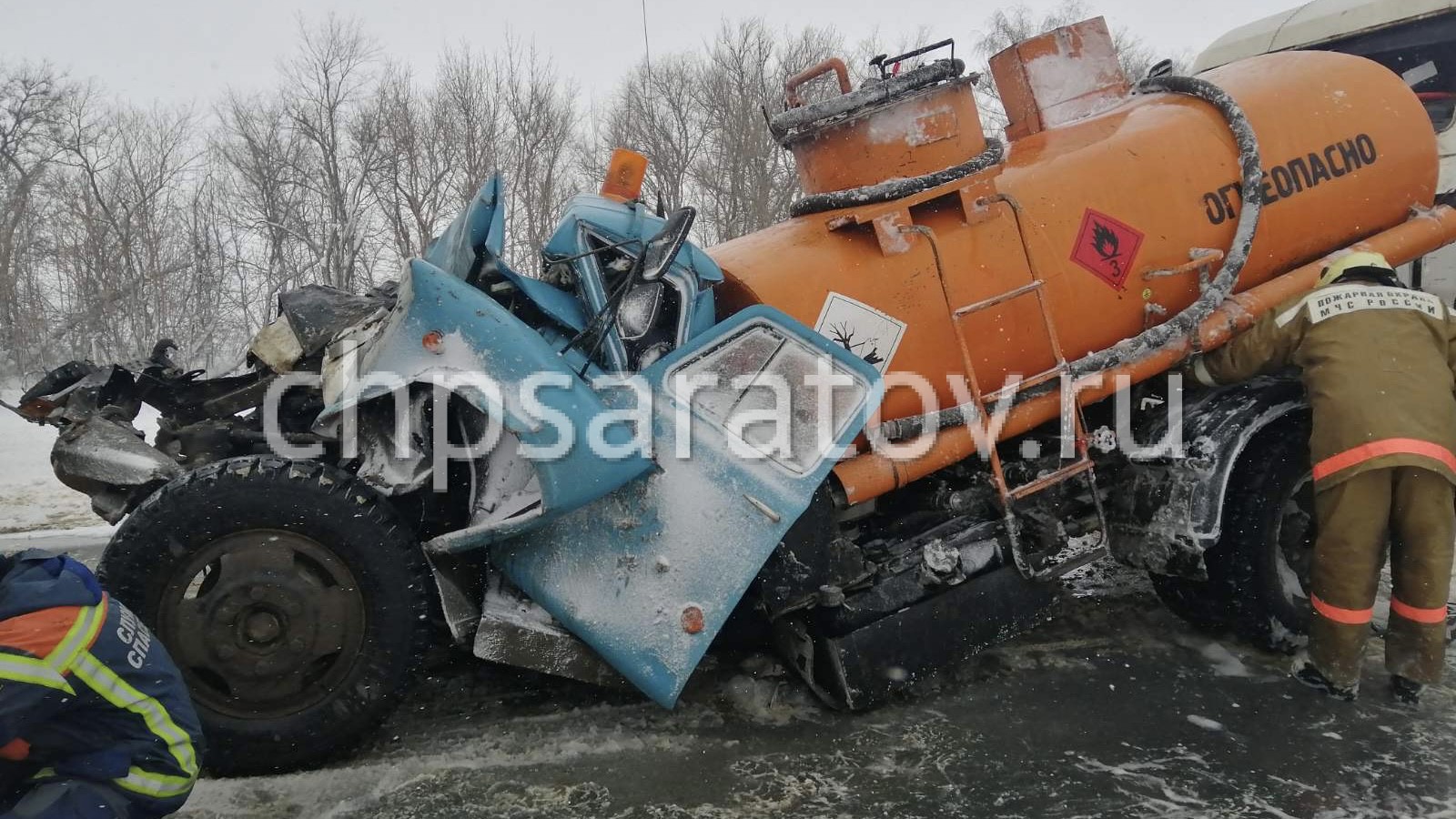 В ДТП у Сосновки погиб водитель бензовоза | 18.01.2022 | Саратов -  БезФормата