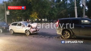 В Ленинском районе в ДТП пострадала женщина
