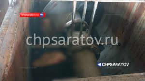 В Балашовском районе на комбинате рабочего затянуло в шнек и он погиб

