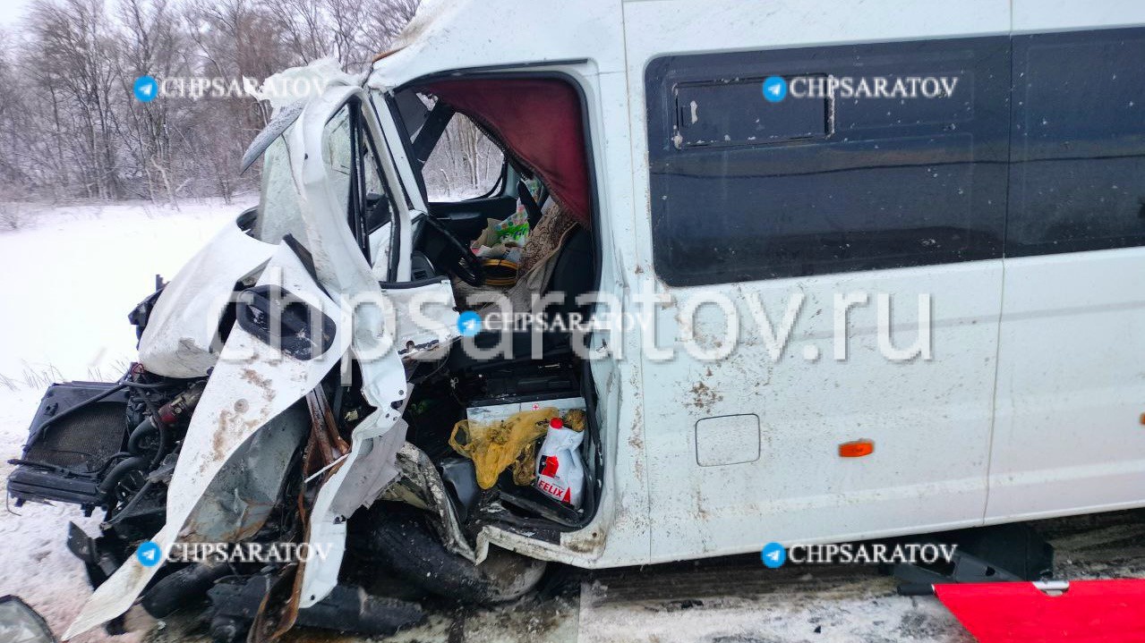 Один человек погиб и трое пострадали в ДТП с пассажирской газелью |  28.12.2023 | Саратов - БезФормата