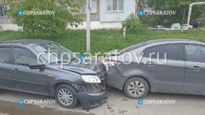 Трое детей пострадали в ДТП в Кировском районе
