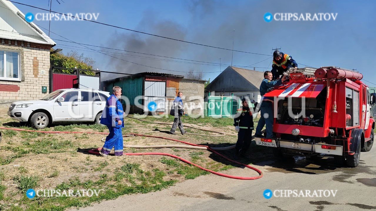 В Новоузенске горят два частных дома – 27.05.2024 – ЧП Саратов