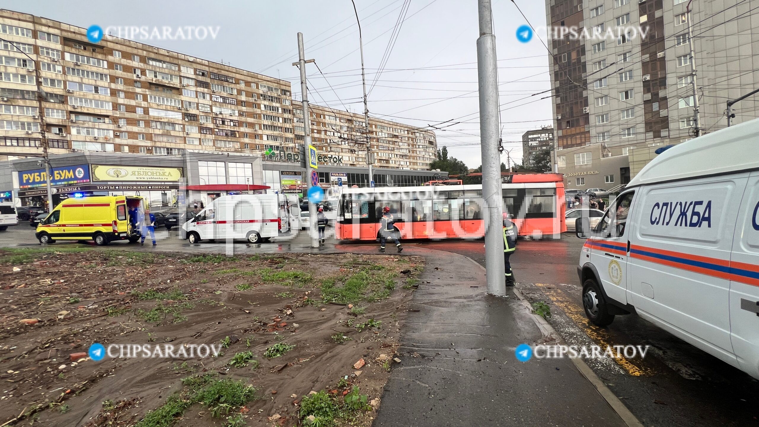 В Волжском районе в результате удара током пострадала водитель троллейбуса  | 13.06.2024 | Саратов - БезФормата