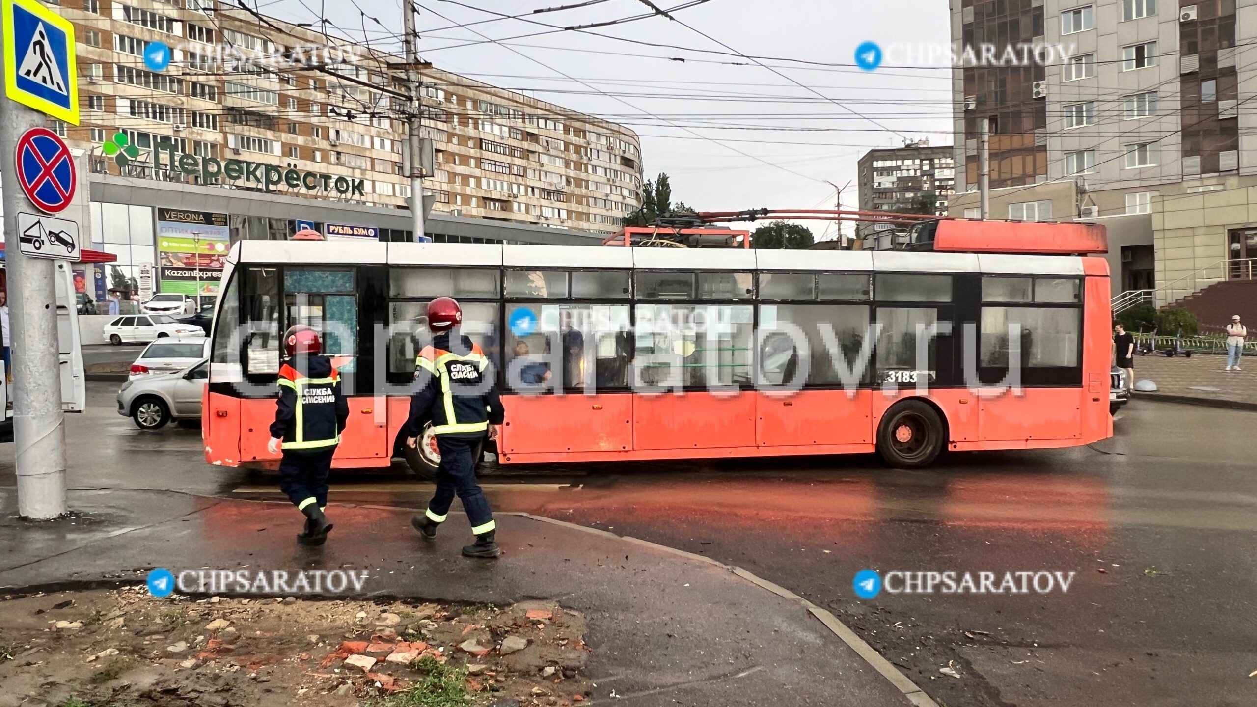 В Волжском районе в результате удара током пострадала водитель троллейбуса  | 13.06.2024 | Саратов - БезФормата