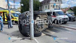 В результате ДТП в центре Саратова пострадала женщина
