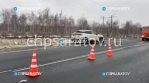 Под Саратовом женщина на иномарке сбила насмерть пешехода
