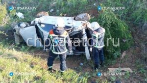 Один человек погиб и двое пострадали в ДТП в Вольском районе
